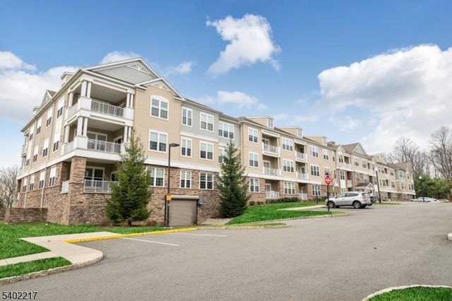 5107 Veterans Dr, Rockaway Twp., NJ 07885