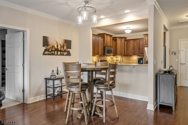 5107 Veterans Dr, Rockaway Twp., NJ 07885