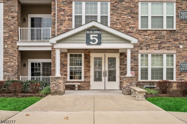 5107 Veterans Dr, Rockaway Twp., NJ 07885