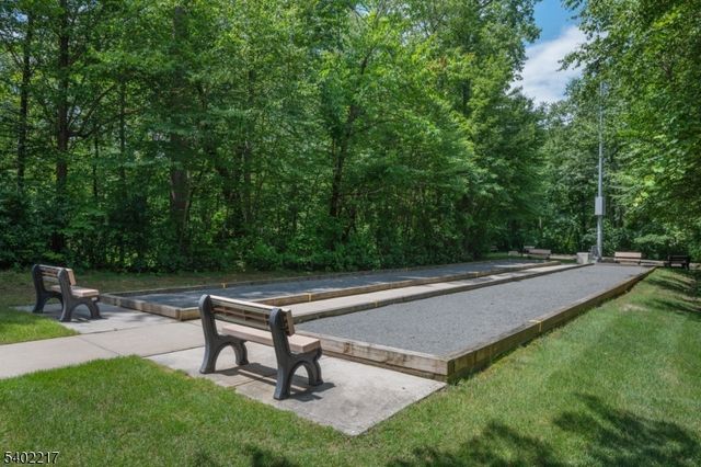 5107 Veterans Dr, Rockaway Twp., NJ 07885