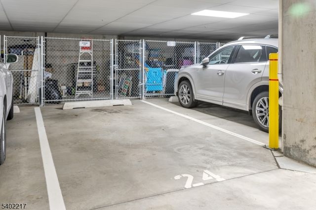 5107 Veterans Dr, Rockaway Twp., NJ 07885