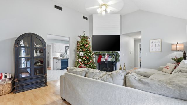 699 Colony Circle, Fort Oglethorpe, GA 30742