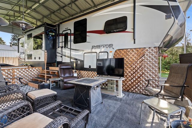 5916 187th Lane SW, Rochester, WA 98579