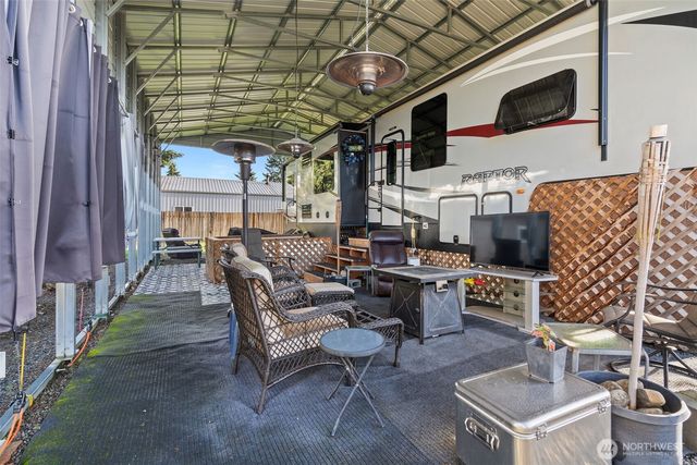 5916 187th Lane SW, Rochester, WA 98579