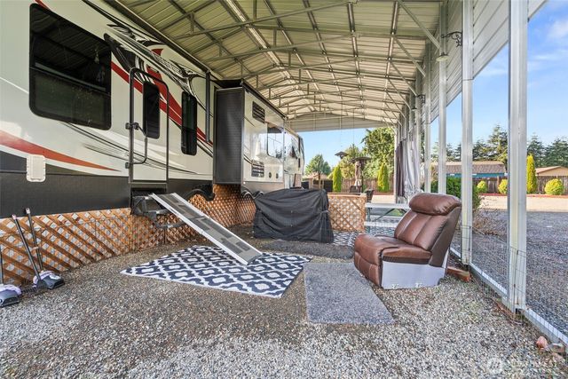 5916 187th Lane SW, Rochester, WA 98579