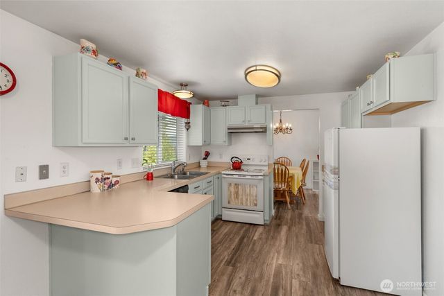 5916 187th Lane SW, Rochester, WA 98579