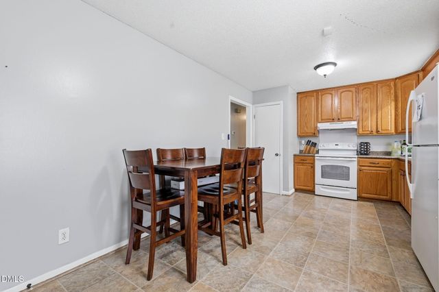 3366 Vardaman Avenue 3366, Hope Mills, NC 28348