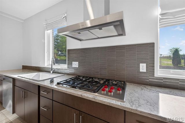 11901 Santino Court, St Louis, MO 63141