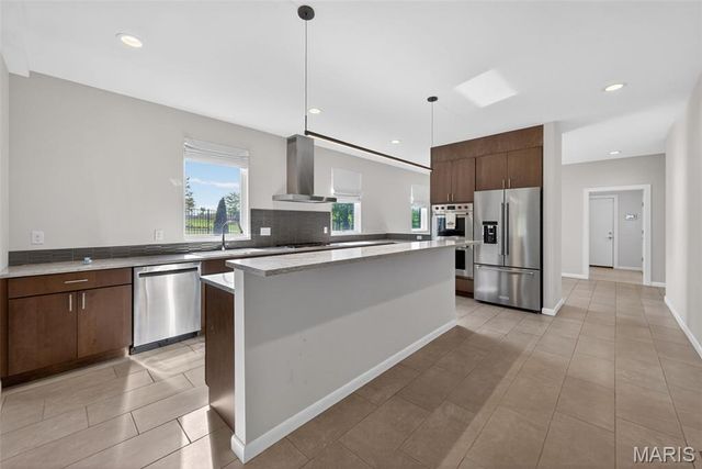 11901 Santino Court, St Louis, MO 63141