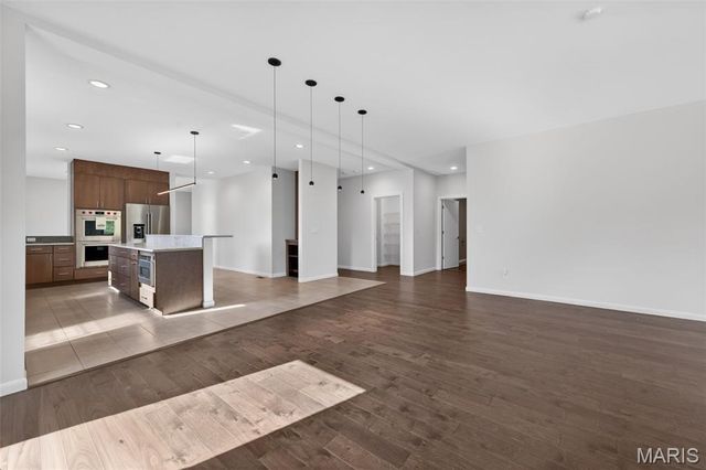 11901 Santino Court, St Louis, MO 63141