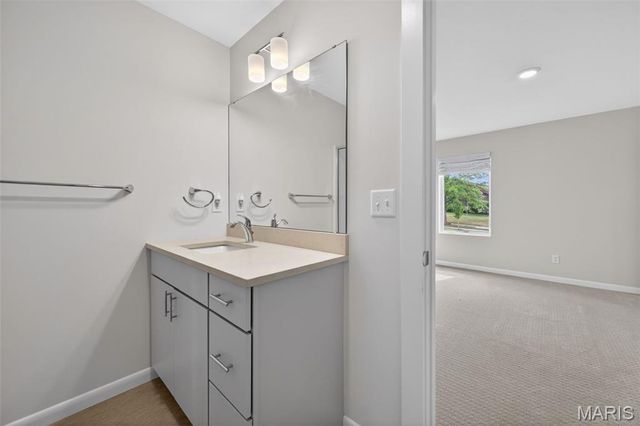 11901 Santino Court, St Louis, MO 63141
