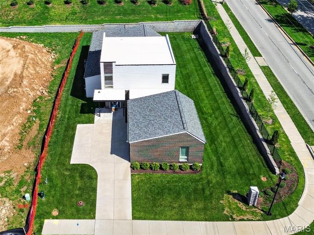 11901 Santino Court, St Louis, MO 63141