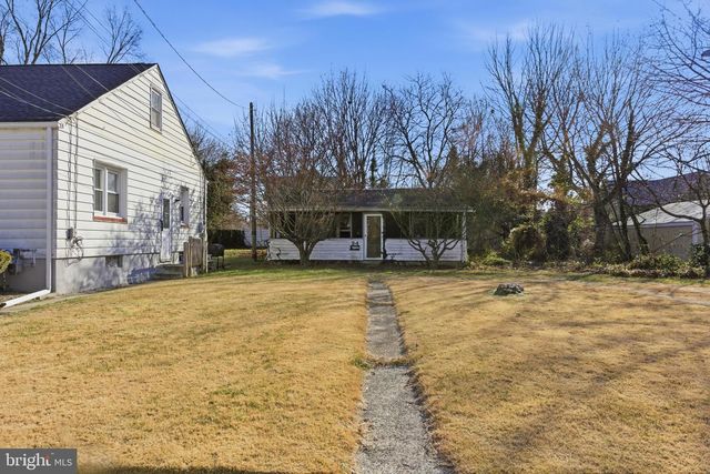 24 ELM ST, Salem, NJ 08079