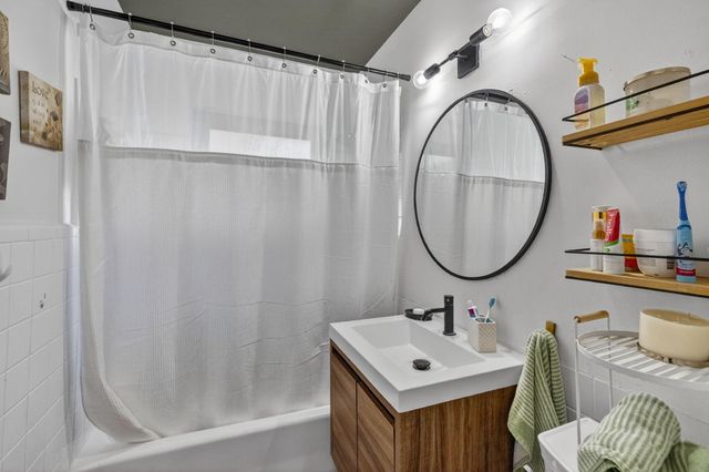 2601 NE 8th Court, Pompano Beach, FL 33062