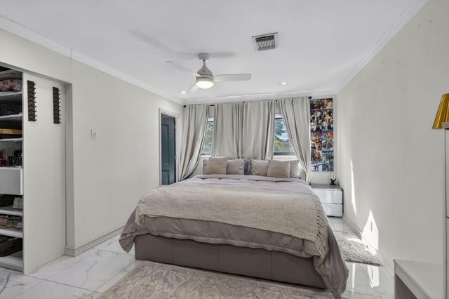 2601 NE 8th Court, Pompano Beach, FL 33062