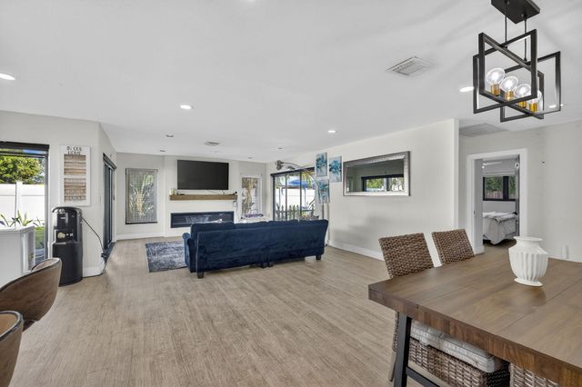 2601 NE 8th Court, Pompano Beach, FL 33062