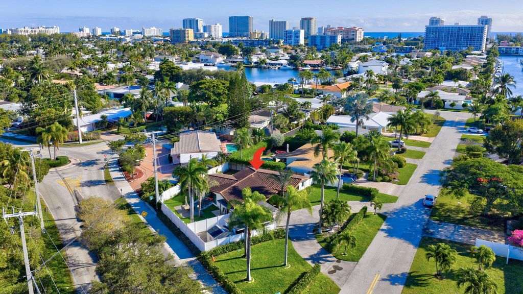 2601 NE 8th Court, Pompano Beach, FL 33062