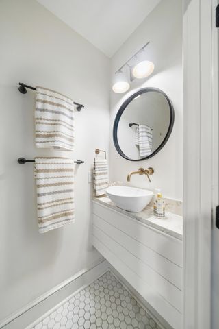 1 Ducs Court, Charleston, SC 29403
