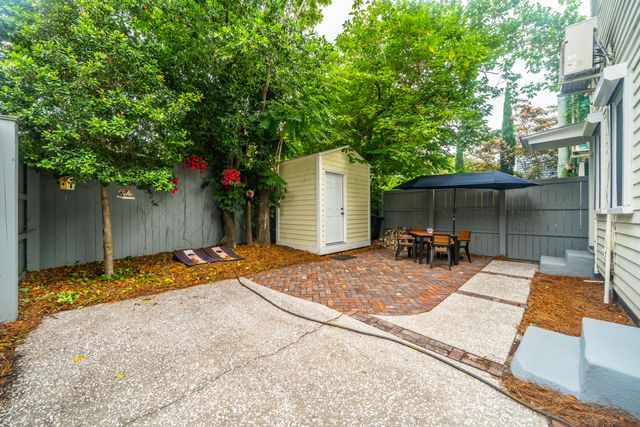 1 Ducs Court, Charleston, SC 29403