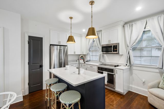 1 Ducs Court, Charleston, SC 29403