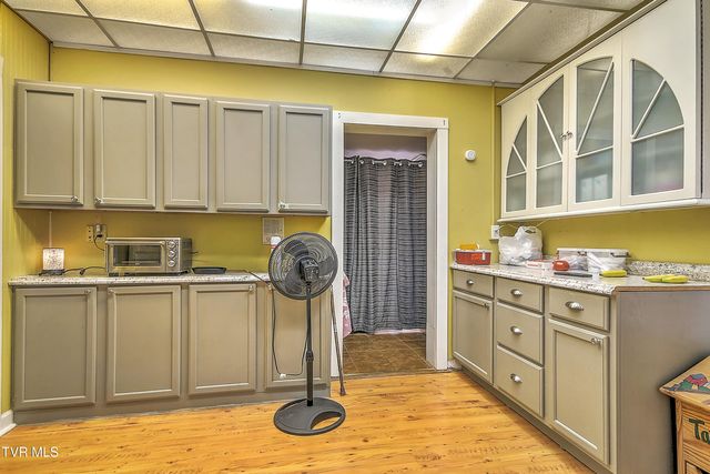 1605 West Mary Street, Bristol, VA 24201