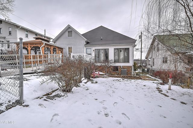 1605 West Mary Street, Bristol, VA 24201