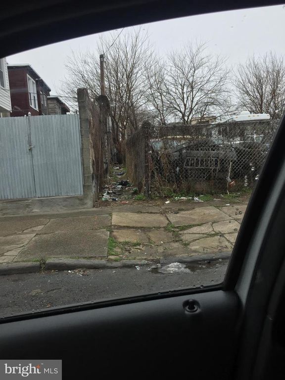 1944 E WILLARD ST, PHILADELPHIA, PA 19134 — photo 2