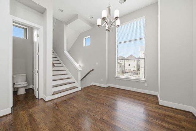 1814 Thompson Street, Houston, TX 77007