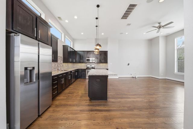 1814 Thompson Street, Houston, TX 77007