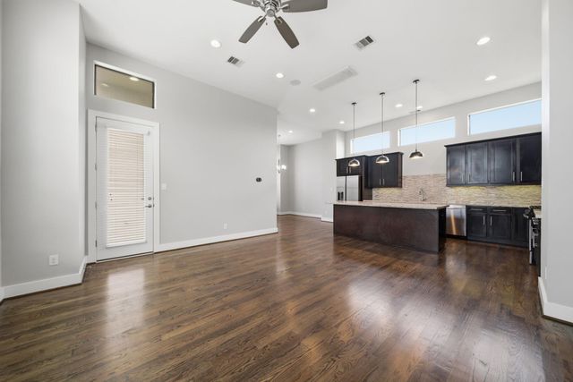 1814 Thompson Street, Houston, TX 77007