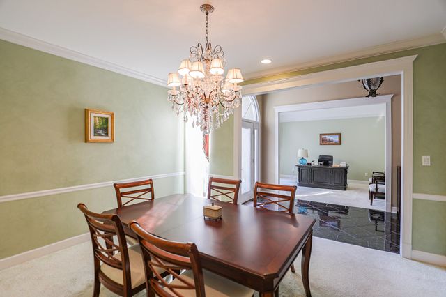 1001 Lakeview Drive, Paducah, KY 42003