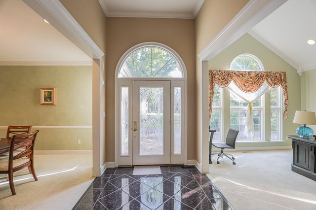 1001 Lakeview Drive, Paducah, KY 42003