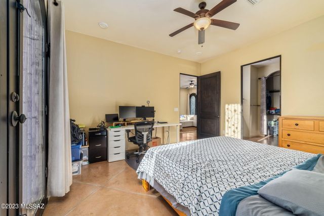 5670 W Triangle X Place, Tucson, AZ 85713