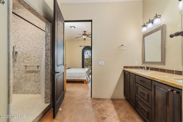 5670 W Triangle X Place, Tucson, AZ 85713