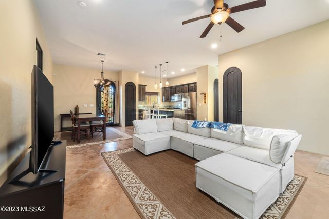 5670 W Triangle X Place, Tucson, AZ 85713