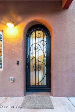 5670 W Triangle X Place, Tucson, AZ 85713