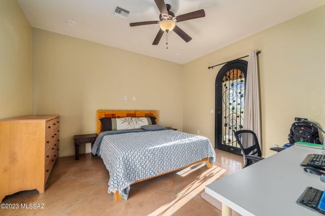 5670 W Triangle X Place, Tucson, AZ 85713