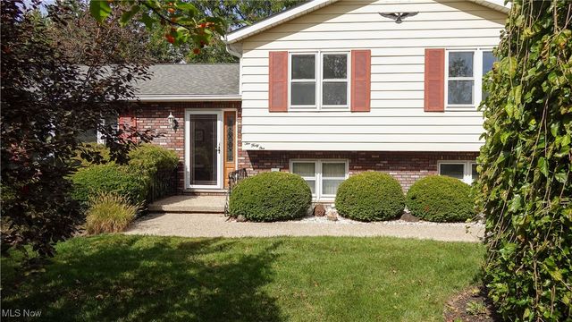 1041 Fronek Drive, Streetsboro, OH 44241