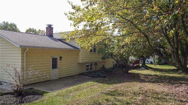 1041 Fronek Drive, Streetsboro, OH 44241