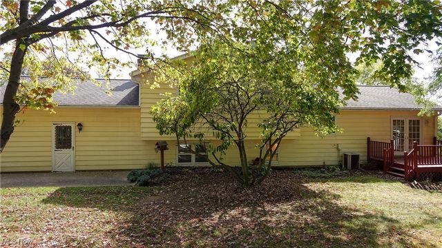 1041 Fronek Drive, Streetsboro, OH 44241