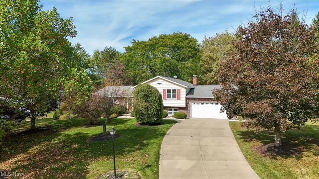 1041 Fronek Drive, Streetsboro, OH 44241