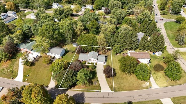 1041 Fronek Drive, Streetsboro, OH 44241