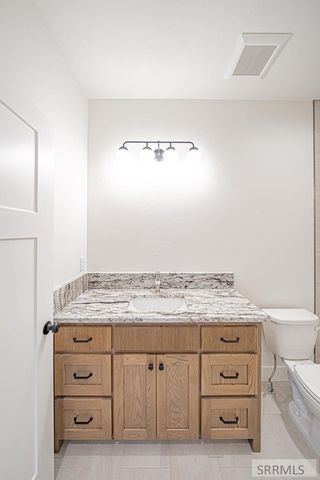 601 Sequoia Ct, Shelley, ID 83274