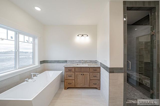 601 Sequoia Ct, Shelley, ID 83274