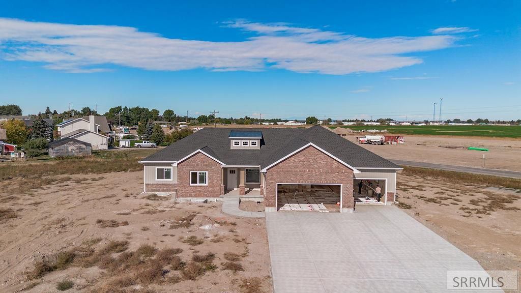 601 Sequoia Ct, Shelley, ID 83274