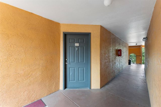 4532 COMMANDER DRIVE 2133, Orlando, FL 32822