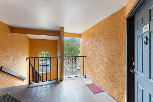 4532 COMMANDER DRIVE 2133, Orlando, FL 32822