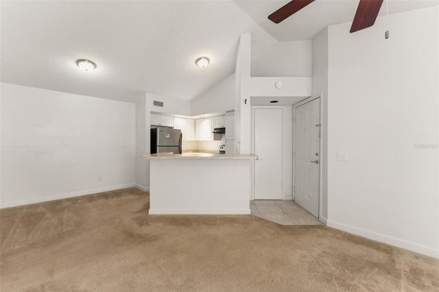4532 COMMANDER DRIVE 2133, Orlando, FL 32822