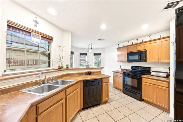 9918 Amberg Path, Helotes, TX 78023