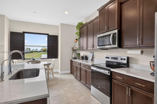 5691 Bristlecone Commoms, Westlake, FL 33470